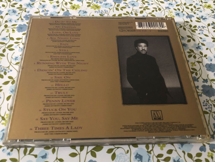 Lionel-Richie_back_to_front_B_3 Lionel Richie back to front