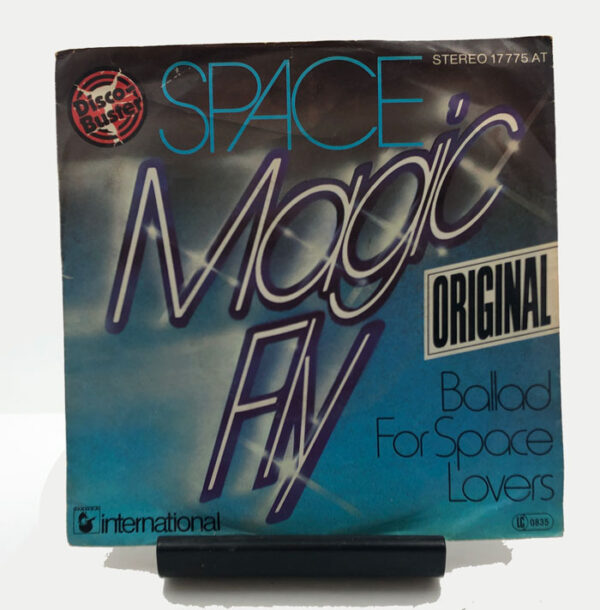 Space Magic fly