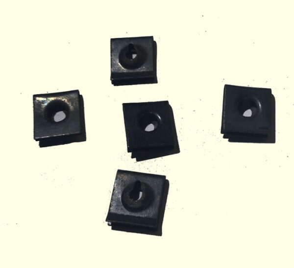 Plade clips