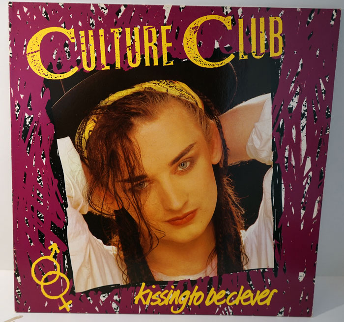 Culture Club – Kissing To Be Clever