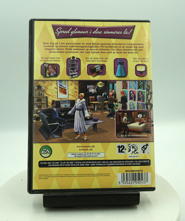 The Sims 2 glamour life