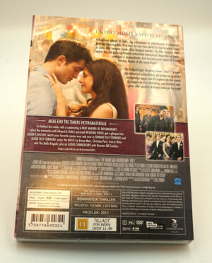 The Twilight saga breaking dawn (DVD)