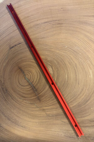 T-track skinne 600 mm