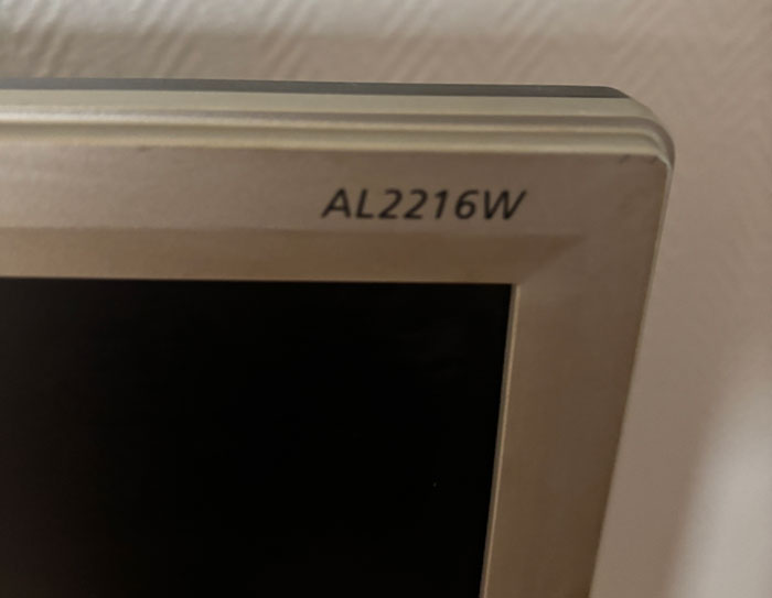 Acer LG2216W