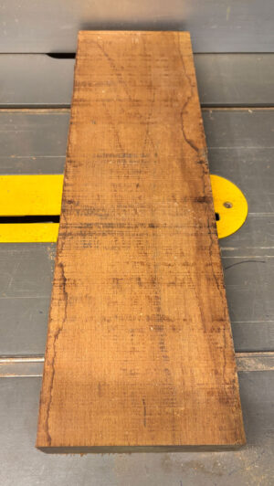 Azobe 524 x 453 x 42