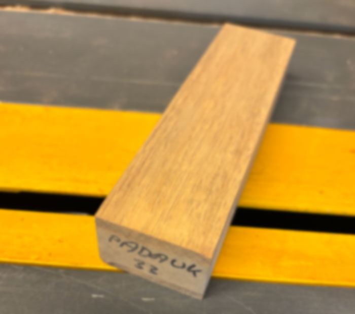 Padauk kniv skæfte