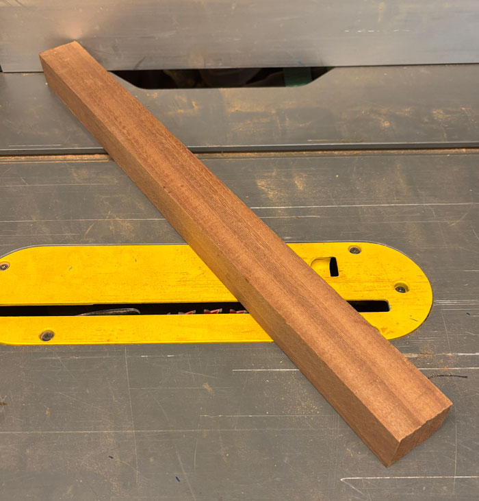 Sapele klods