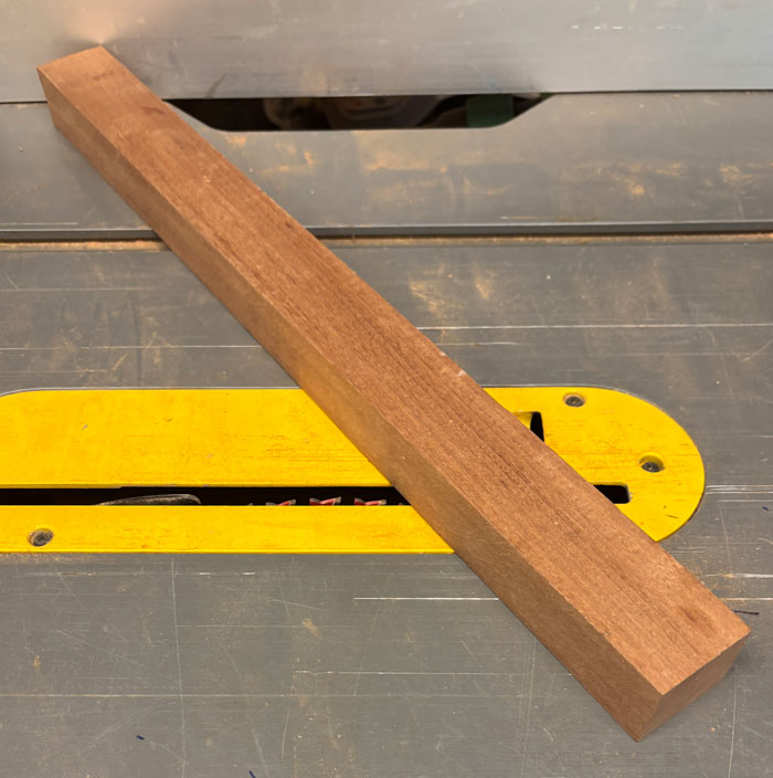 Sapele klods