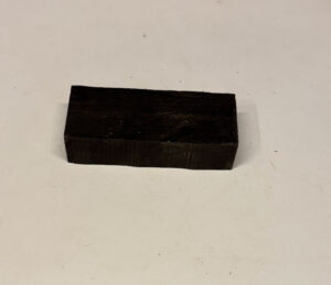 Ibenholt 63 x 16 x 25