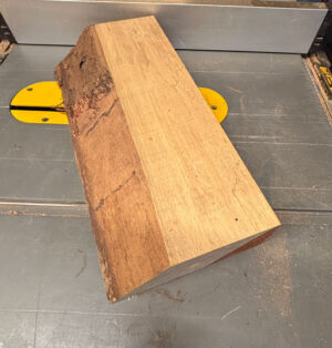 Padauk 391 x 177/102 x 64