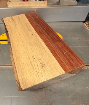 Padauk 395 x 190/110 x 64