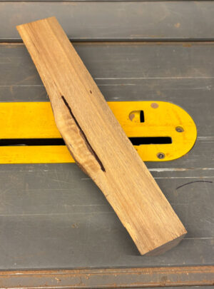 Padauk 341 x 48 x 50/48/55/25