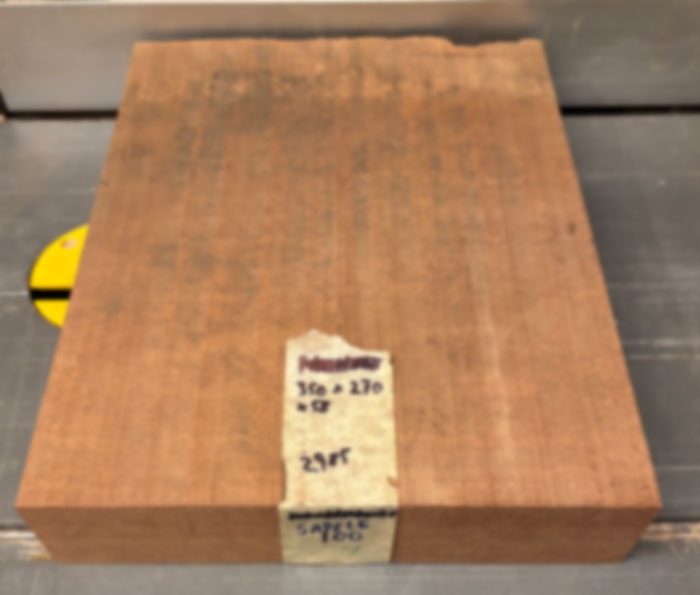 Sapele klods