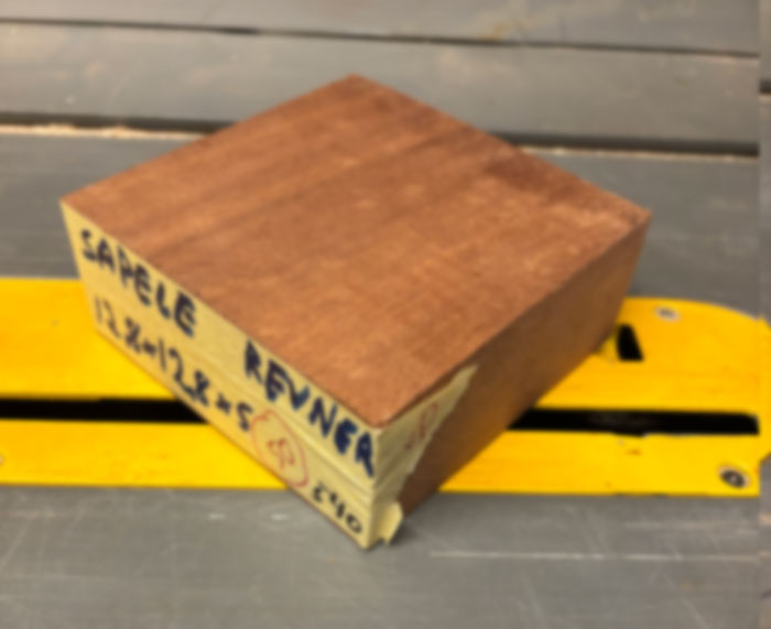 Sapele klods