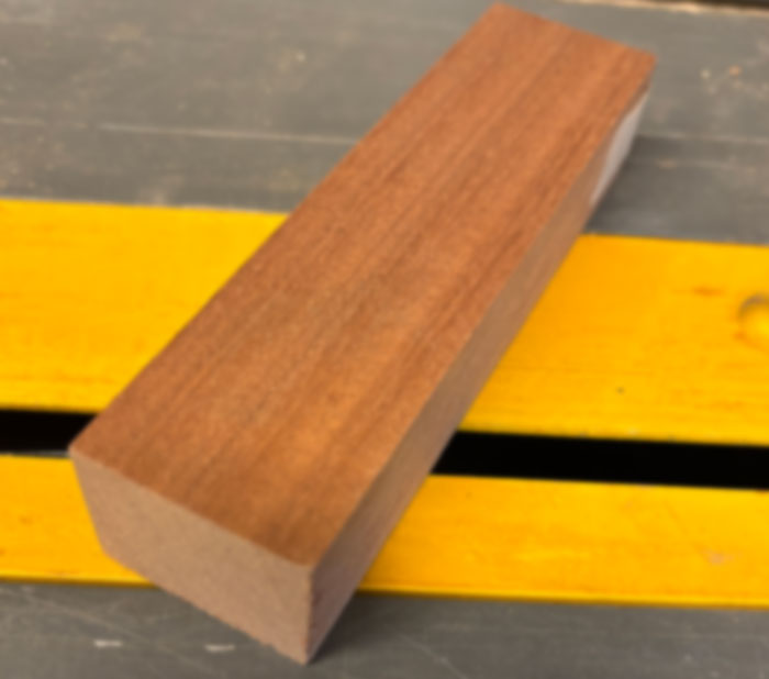 Sapele kniv skæfte