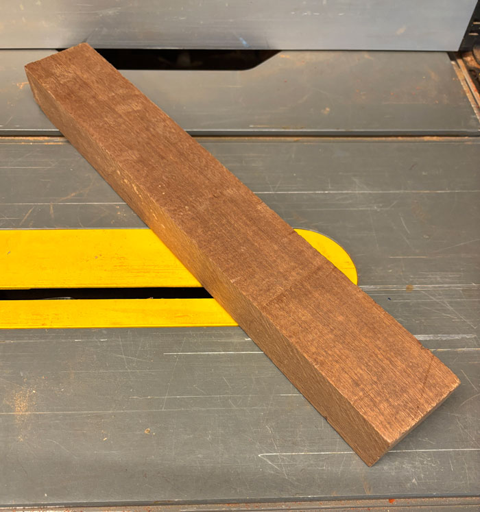 Sapele klods