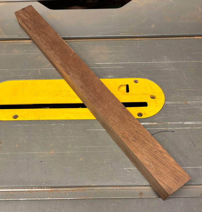 Sapele klods