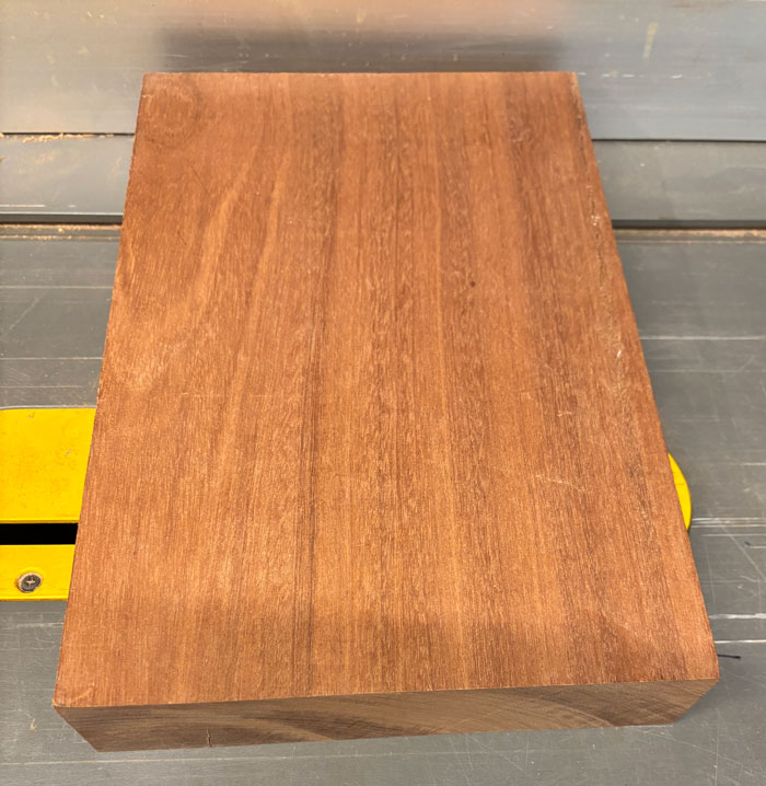 Sapele klods