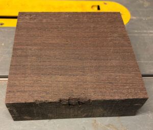 Wenge 172 x 178 x 55